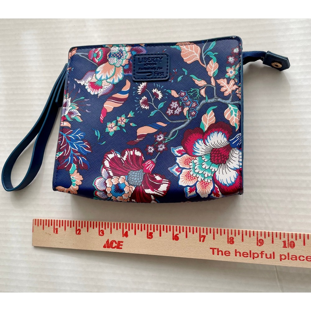 Liberty of London British Airways First Class Floral Wristlet Pouch Kit Bag - Picture 3 of 8